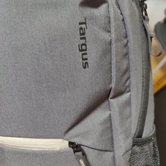 Targus Backpack - Picture 4 of 15